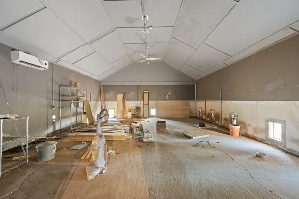 $700,000 | 158 Uriah Drive, Elgin, TX 78621