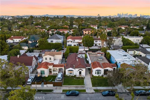 $1,915,000 | 520 North Citrus Avenue, Los Angeles, CA 90036