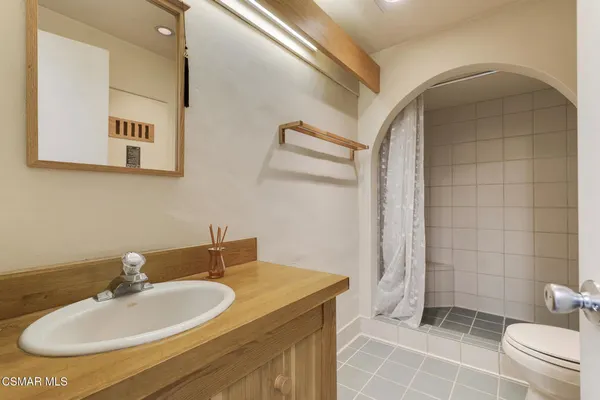 $799,000 | 898 Woodlawn Drive, Thousand Oaks, CA 91360