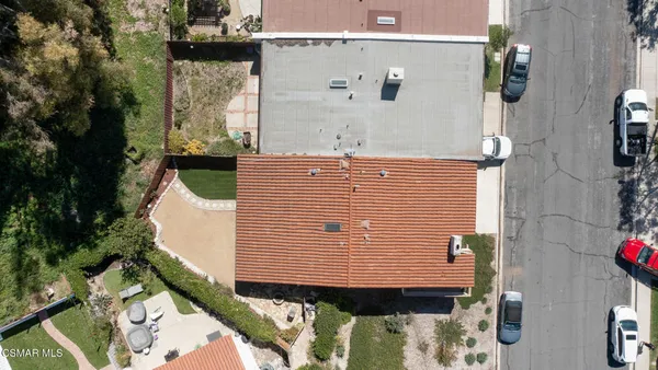 $799,000 | 898 Woodlawn Drive, Thousand Oaks, CA 91360