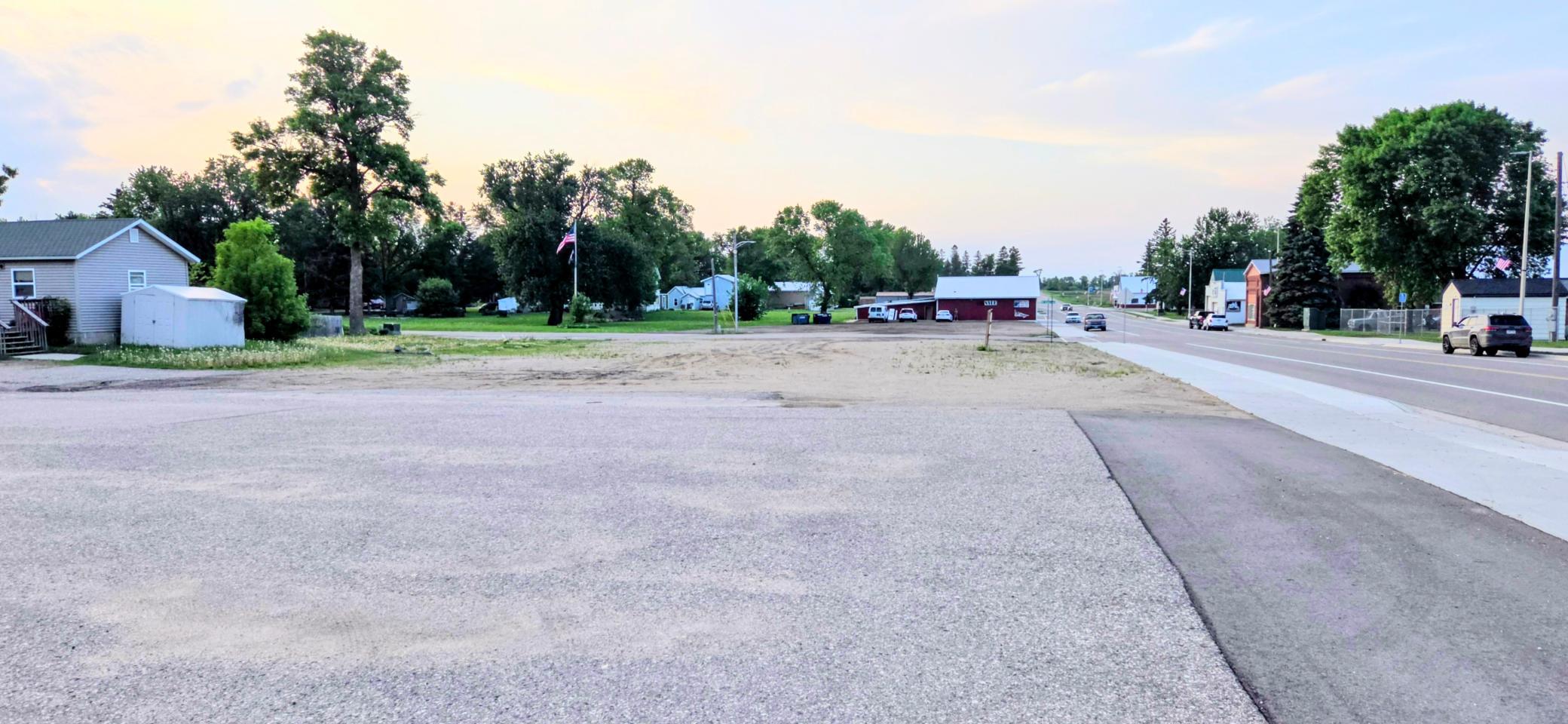 117 Nelson Street North Nelson, MN 56355 - Photo 9 of 15