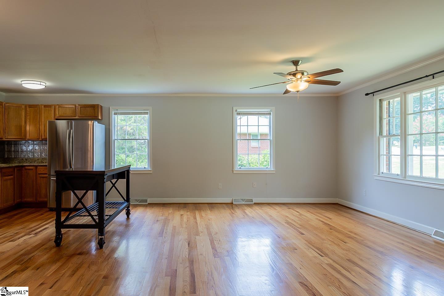 302 Farmington Road Greenville, SC 29605 - Photo 15 of 22