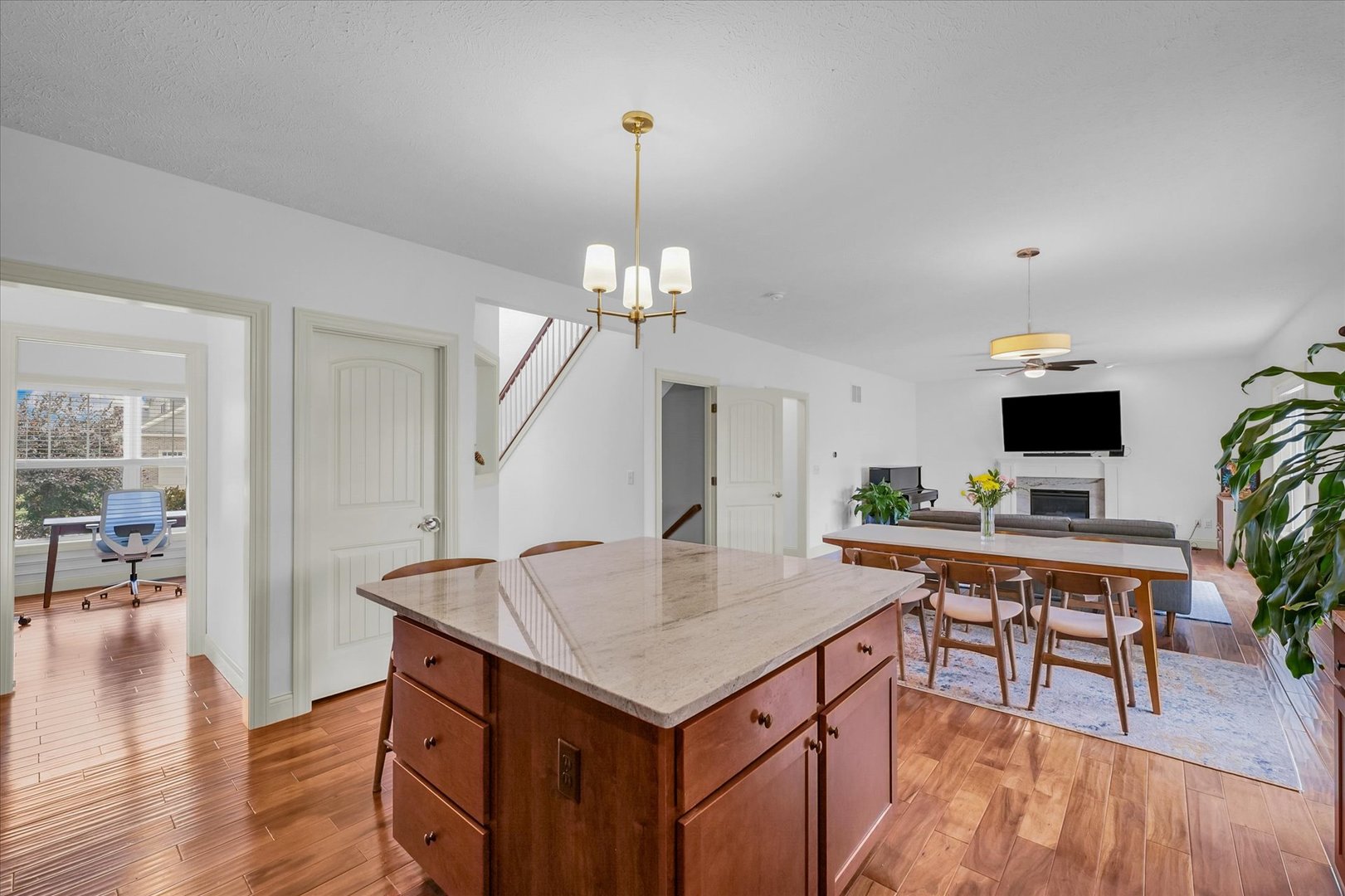 2107 Max Run Drive Champaign, IL 61822 - Photo 17 of 57