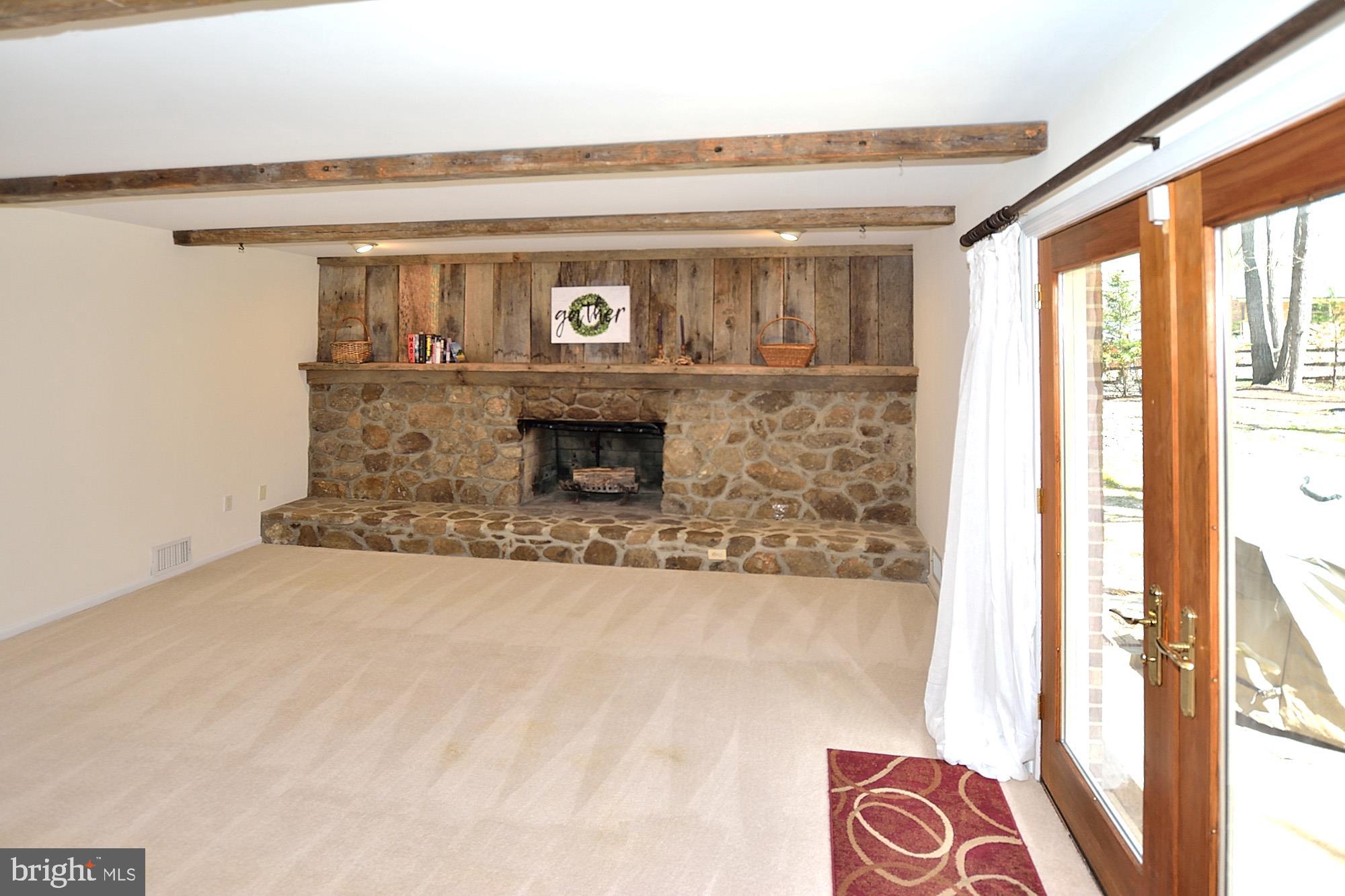 10520 Wickens Road Vienna, VA 22181 - Photo 12 of 44 Family Room View 2
