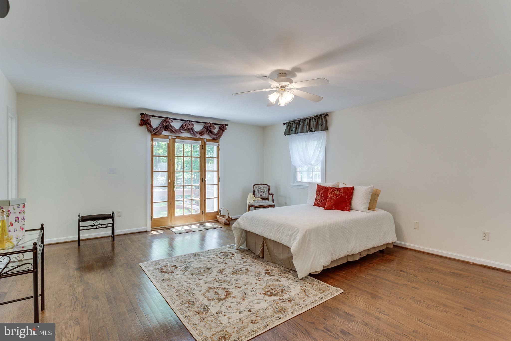 10520 Wickens Road Vienna, VA 22181 - Photo 14 of 44 Master Bedroom View 1