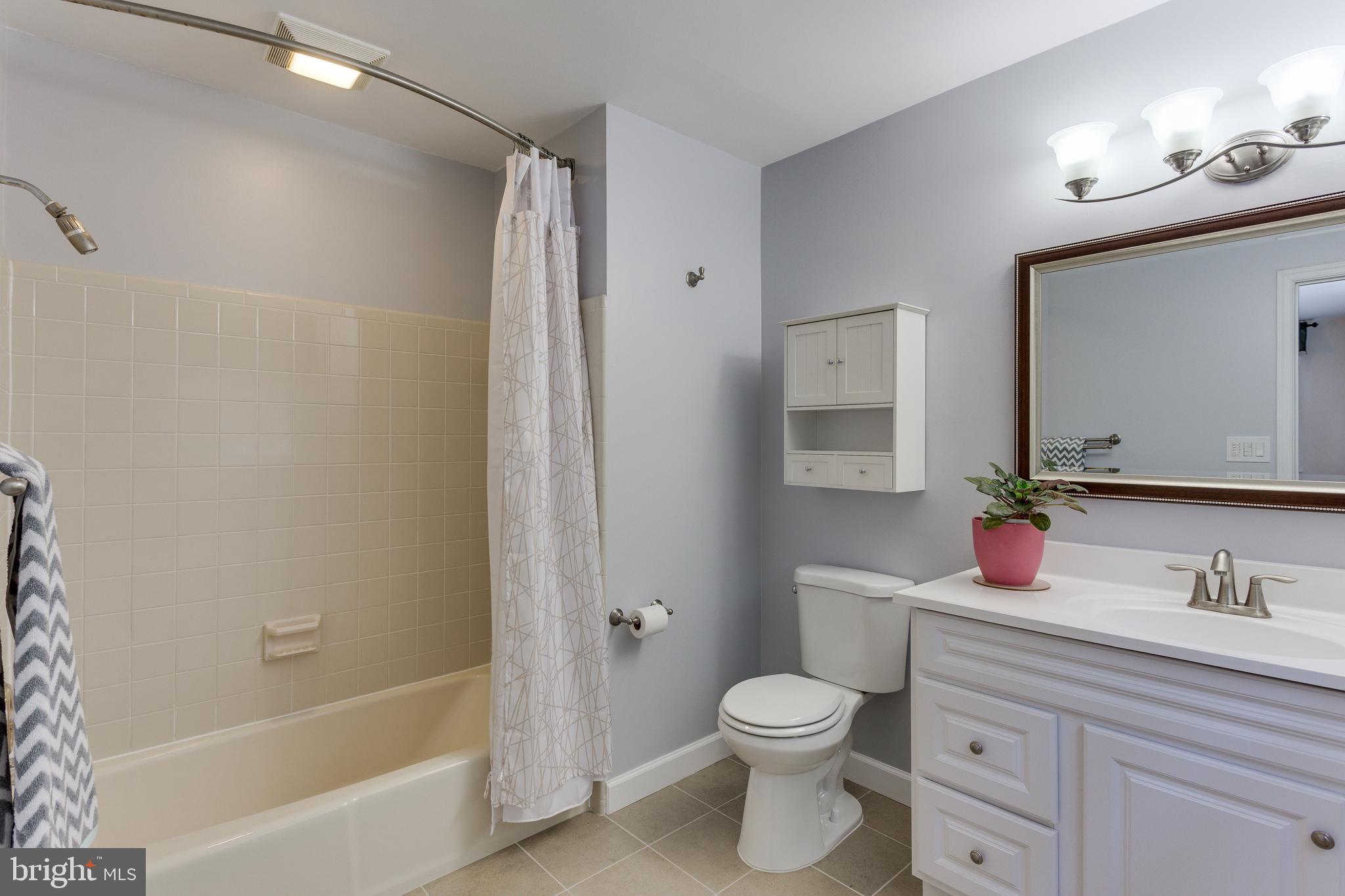 10520 Wickens Road Vienna, VA 22181 - Photo 17 of 44 MasterBath