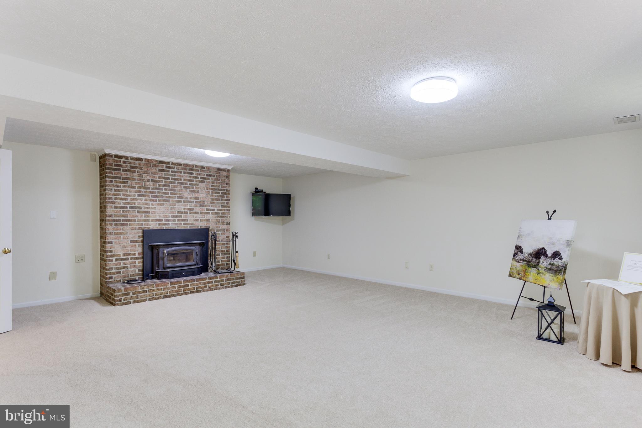 10520 Wickens Road Vienna, VA 22181 - Photo 21 of 44 Lower Level Game/Rec room View 1