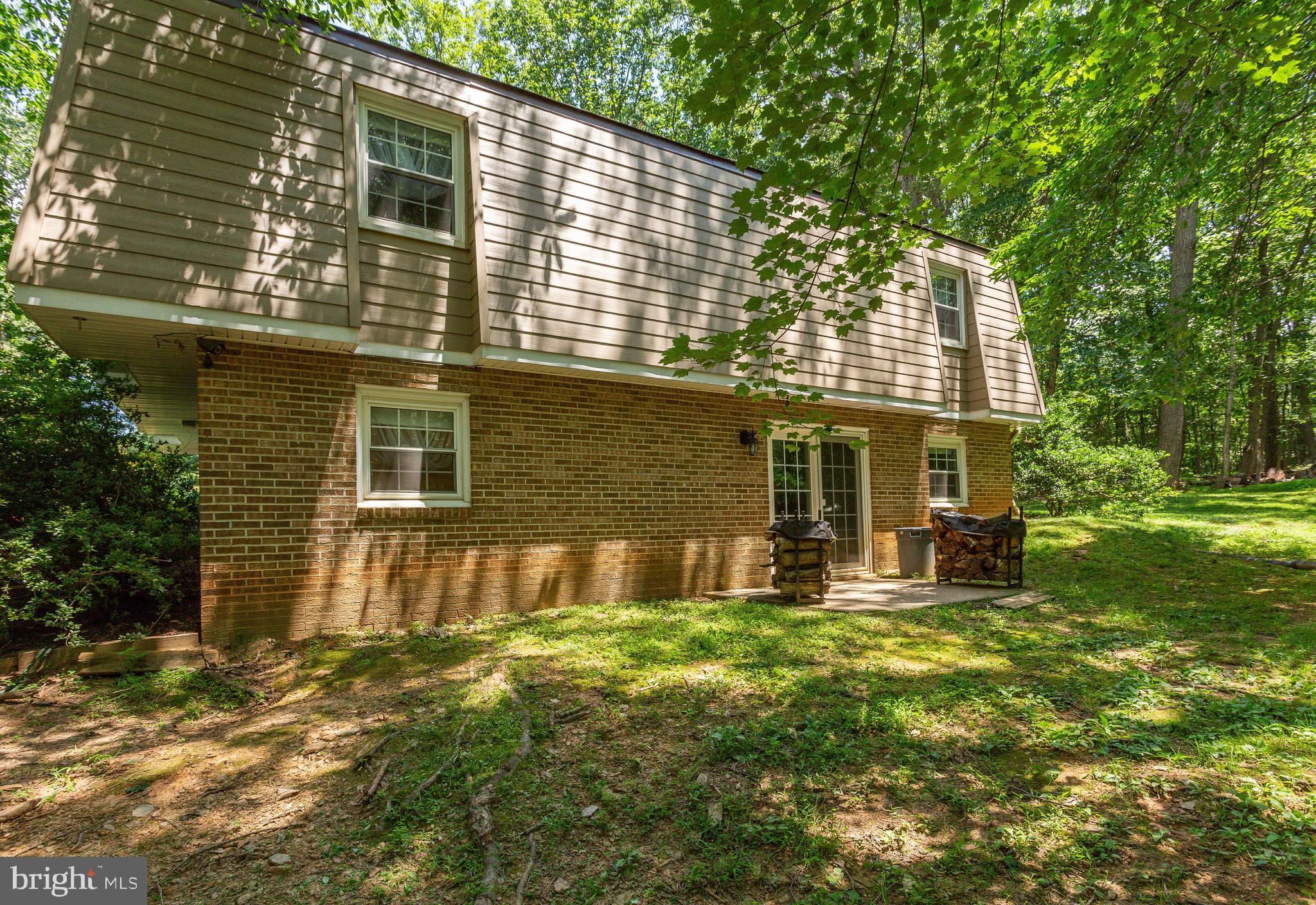 10520 Wickens Road Vienna, VA 22181 - Photo 36 of 44 Exterior Rec Room Entrance