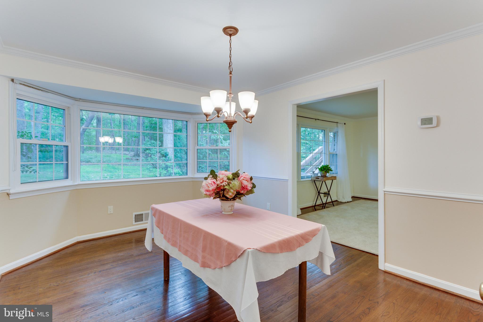 10520 Wickens Road Vienna, VA 22181 - Photo 8 of 44 Dining Room