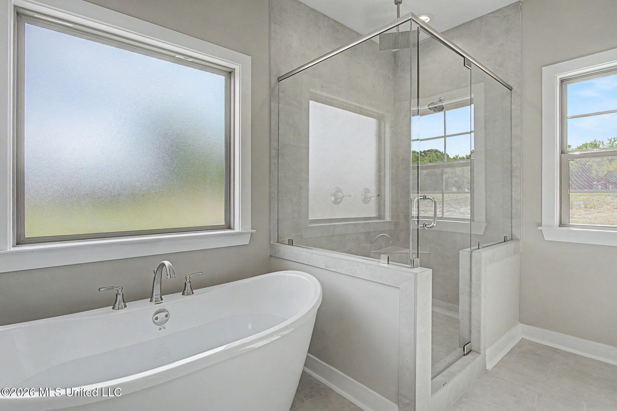 4677 Taylor Trail Hernando, MS 38632 - Photo 15 of 31 Shower / Soaker Tub