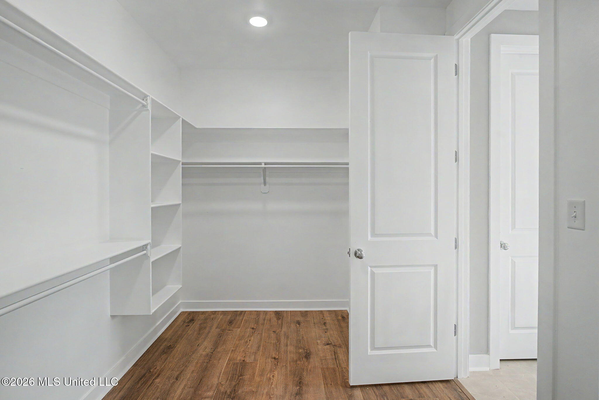 4677 Taylor Trail Hernando, MS 38632 - Photo 16 of 31 Walk-in Closet