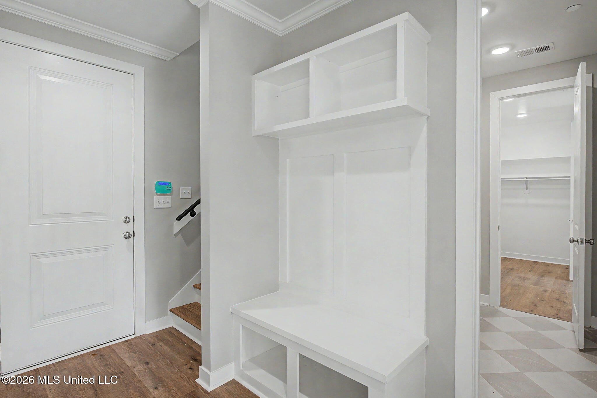 4677 Taylor Trail Hernando, MS 38632 - Photo 21 of 31 Lockers / Staircase