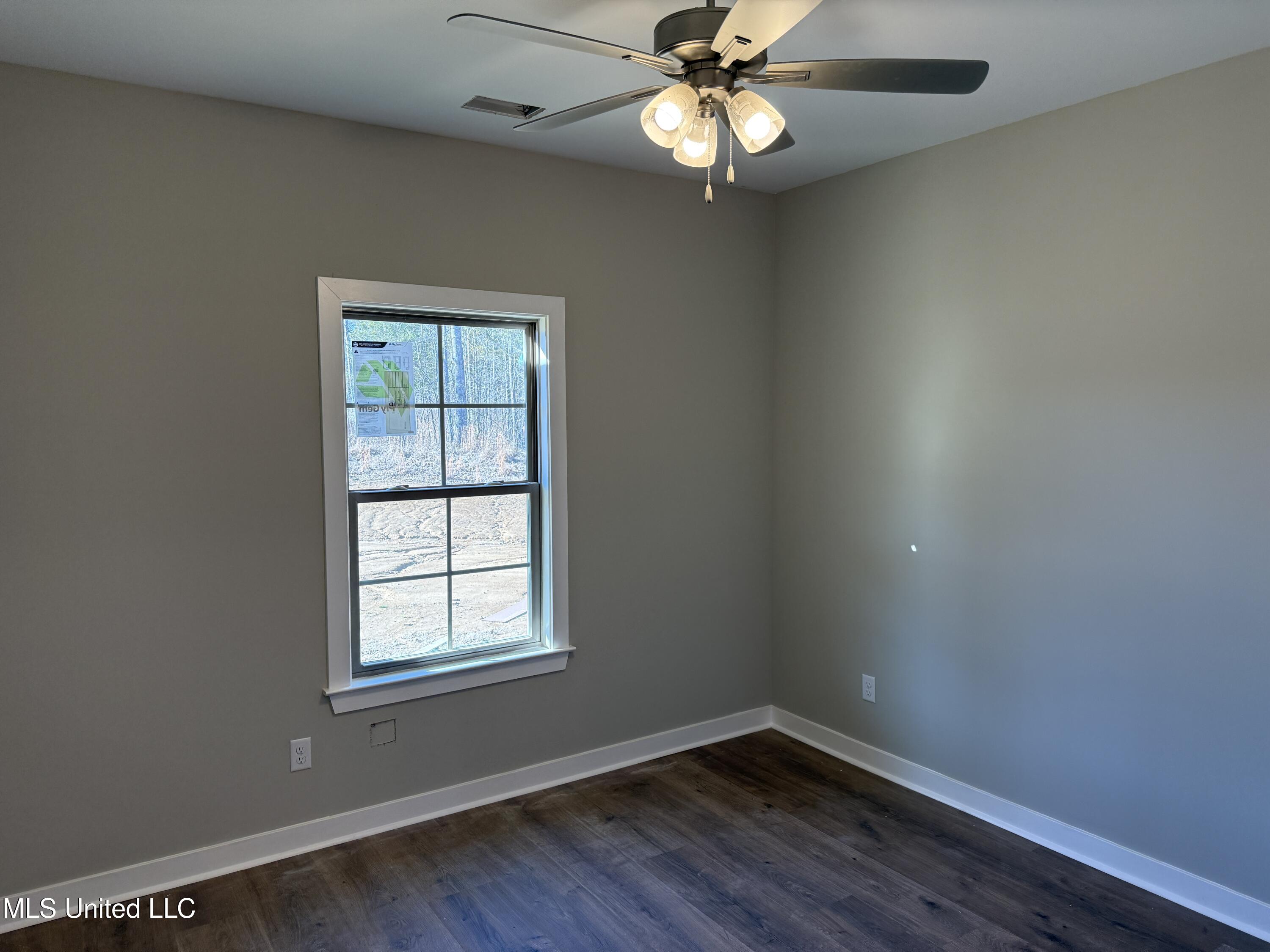 4677 Taylor Trail Hernando, MS 38632 - Photo 3 of 18 Bedroom 1