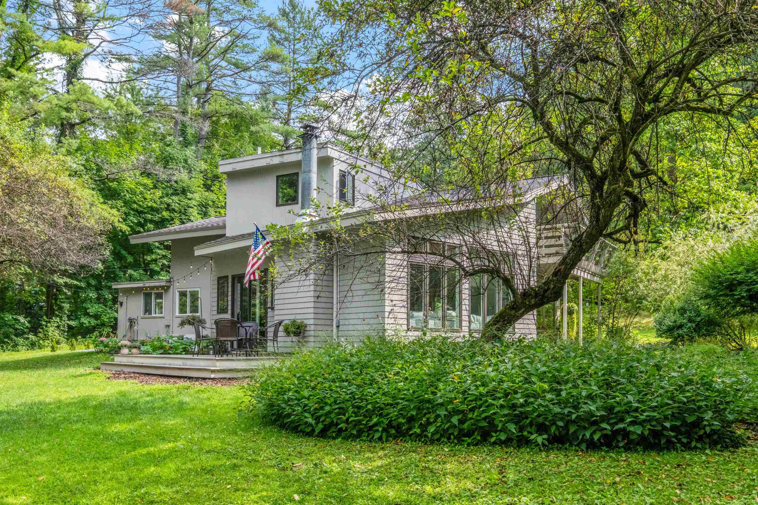 1 Kingsford Road Hanover, NH 03755 - Photo 4 of 60
