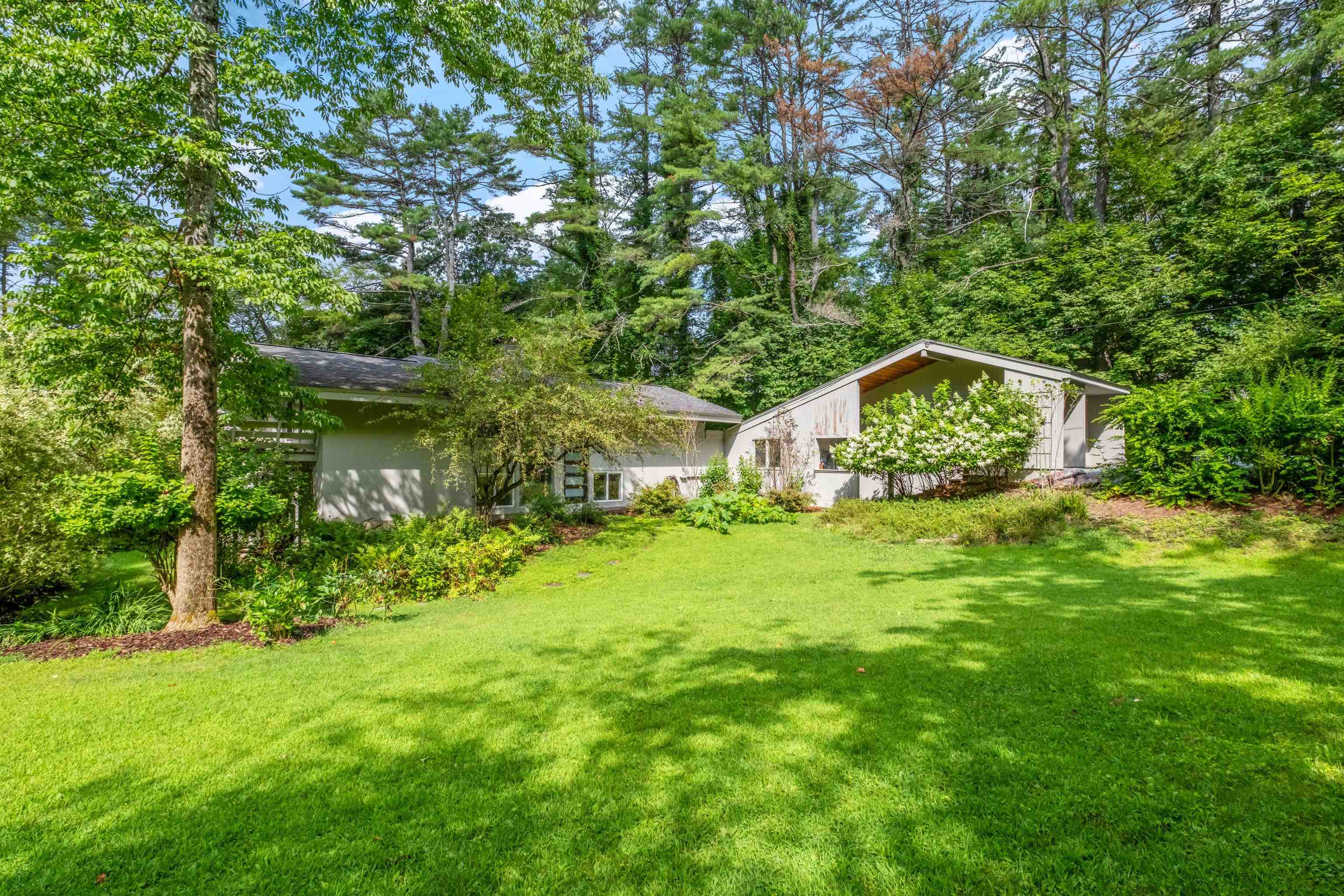 1 Kingsford Road Hanover, NH 03755 - Photo 6 of 60