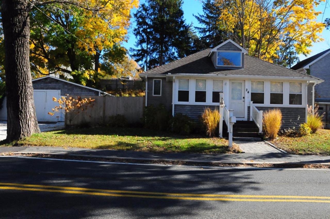24 Old Mill Road Osterville, MA 02655 - Photo 1 of 18 Primary Photo