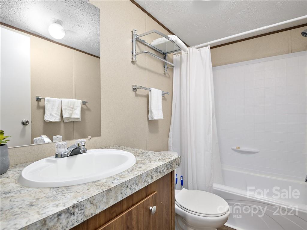 486 Patton Cove Road Swannanoa, NC 28778 - Photo 14 of 24 Gallery Image 14