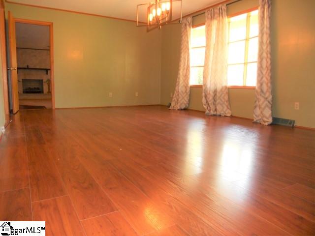 405 State Rd S-39-300 Pickens, SC 29671 - Photo 7 of 35