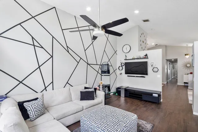 $3,150 | 7654 Rockport Circle, Lake Worth, FL 33467