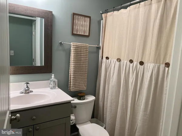 $2,150 | 346 Brooks Drive, Colonial Beach, VA 22443