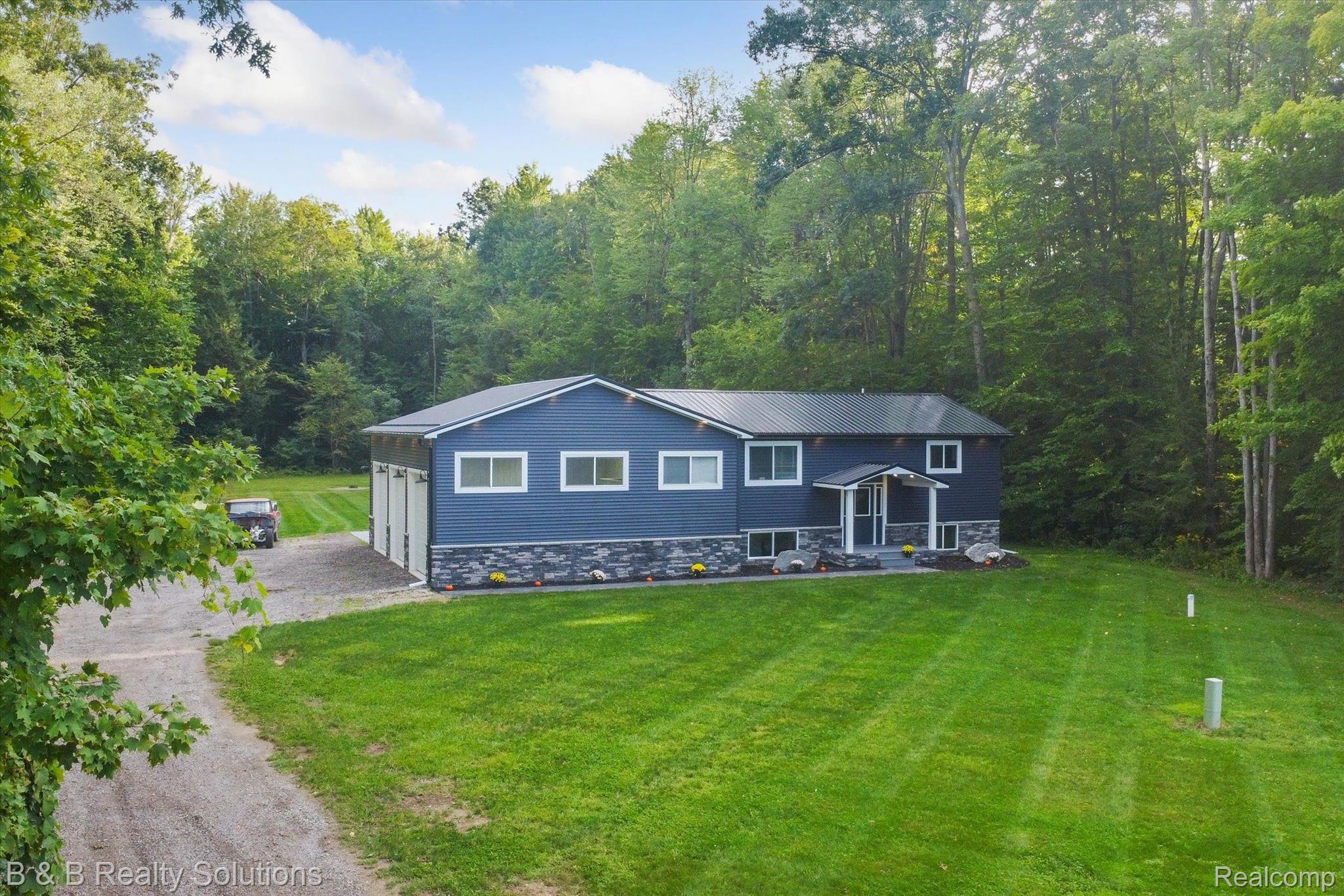 557 Barnes Lake Road Columbiaville, MI 48421 - Photo 55 of 64 Gallery Image 55