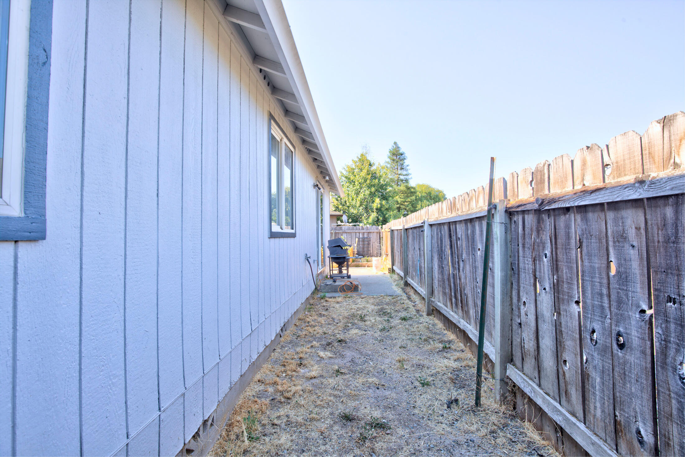 704 Tami Road Grants Pass, OR 97526 - Photo 14 of 16 125A9404_5_6_7_8