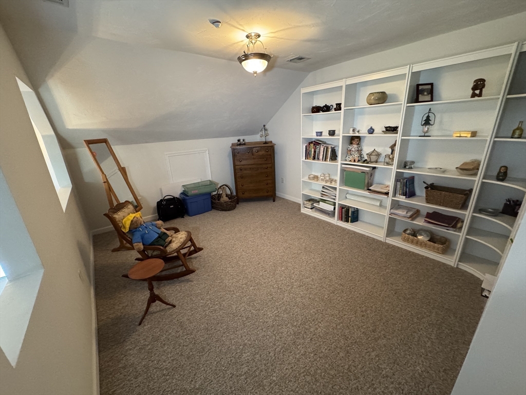 6 Kingson Lane, Unit 2 Medway, MA 02053 - Photo 33 of 42