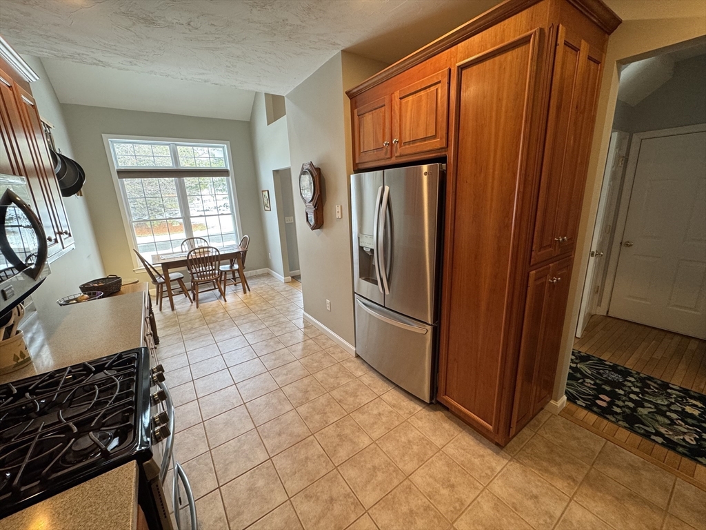 6 Kingson Lane, Unit 2 Medway, MA 02053 - Photo 6 of 42