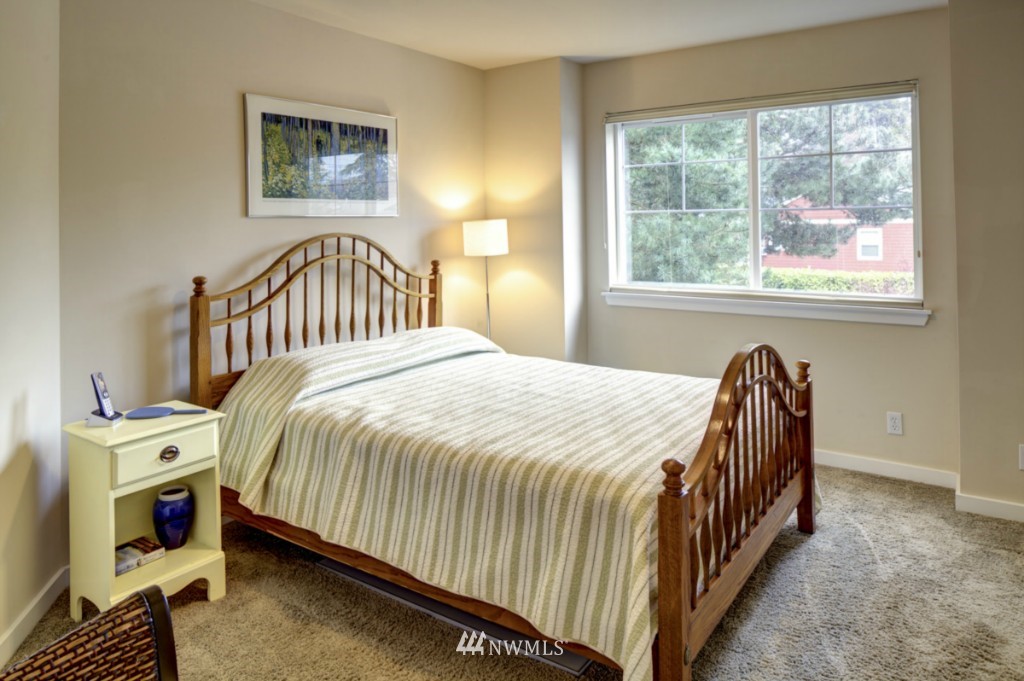 3756 Southwest 97th Street Seattle, WA 98126 - Photo 16 of 21 Gallery Image 16