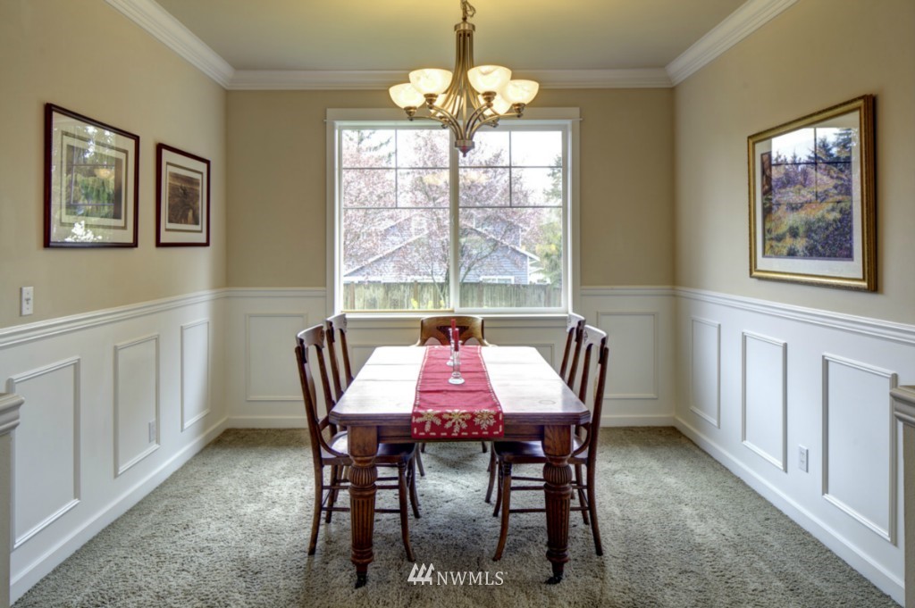 3756 Southwest 97th Street Seattle, WA 98126 - Photo 5 of 21 Gallery Image 5