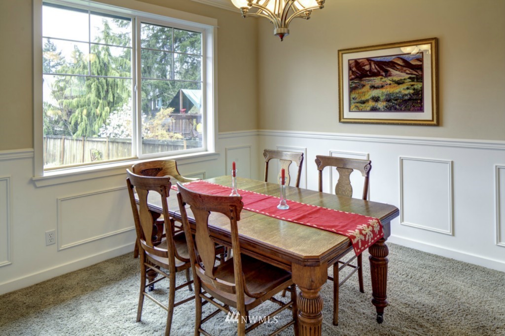 3756 Southwest 97th Street Seattle, WA 98126 - Photo 6 of 21 Gallery Image 6