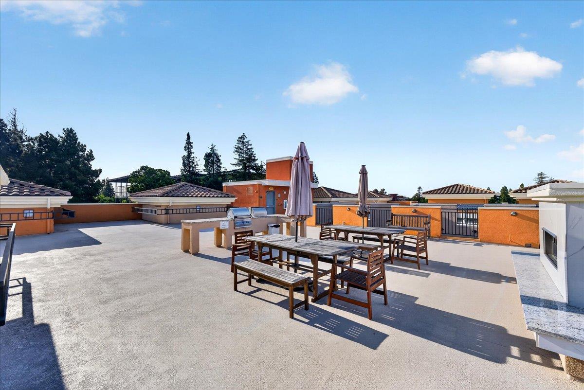 538 South Mathilda Avenue, Unit 301 Sunnyvale, CA 94086 - Photo 37 of 54