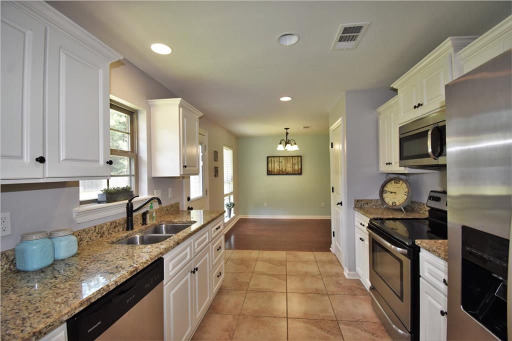 1082 East Meade Road Pollock, LA 71467 - Photo 8 of 45 Gallery Image 8