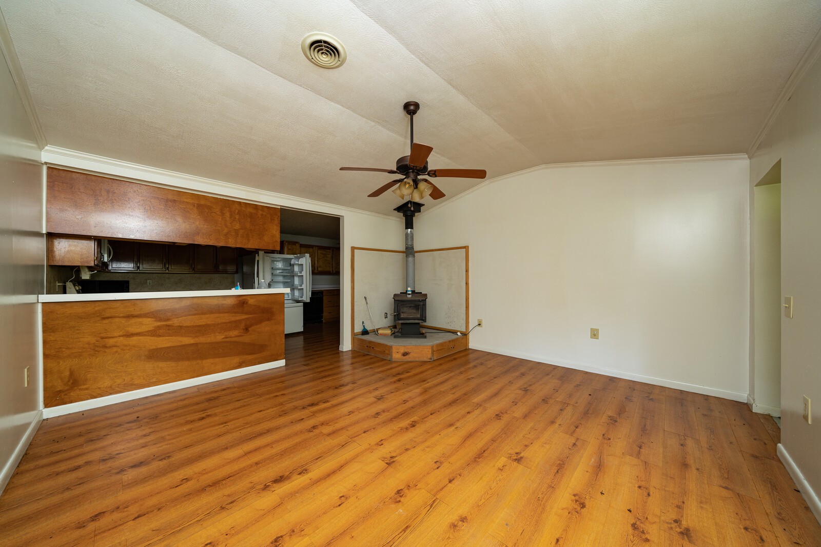1185 Model Farm Road Jamestown, TN 38556 - Photo 6 of 36 Gallery Image 6