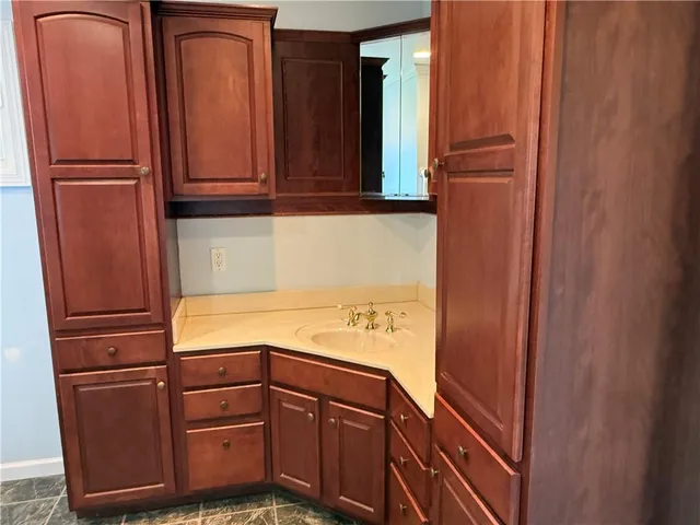 $275,000 | 600 Moore Road, Washington, PA 15301