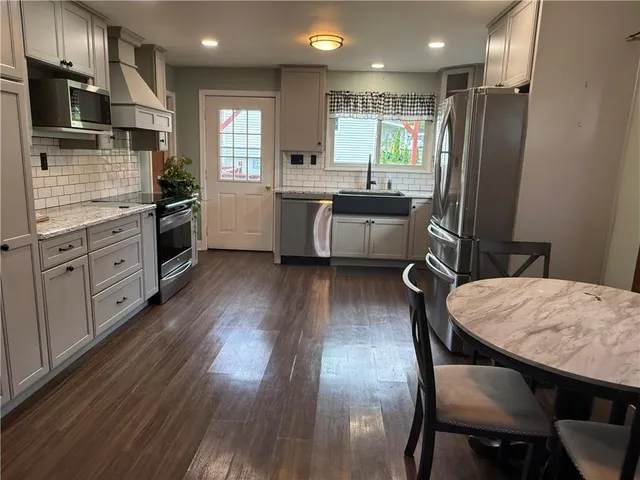 $275,000 | 600 Moore Road, Washington, PA 15301