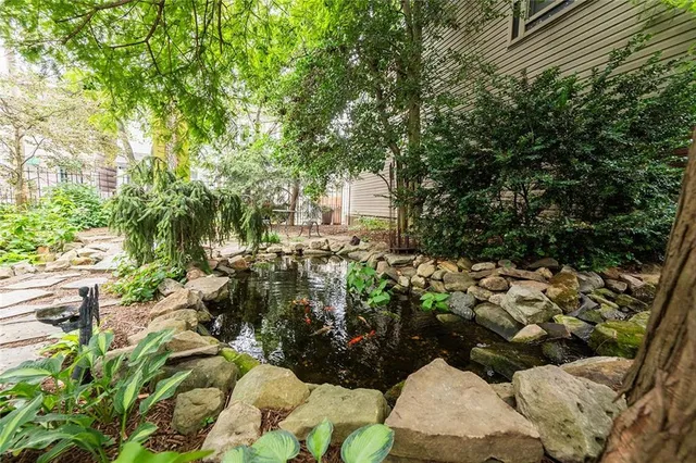 a view of outdoor space