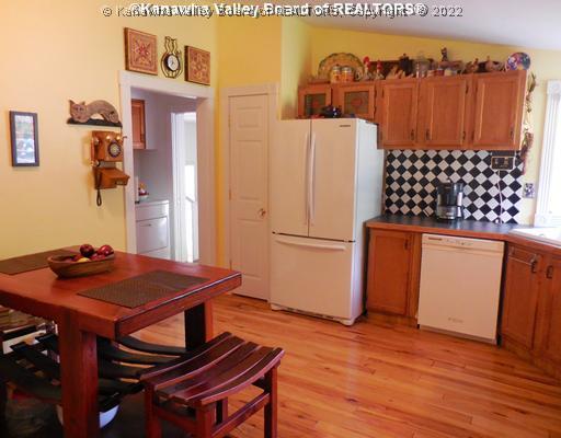 997 Garretts Bend Road Griffithsville, WV 25521 - Photo 5 of 24 Kitchen.