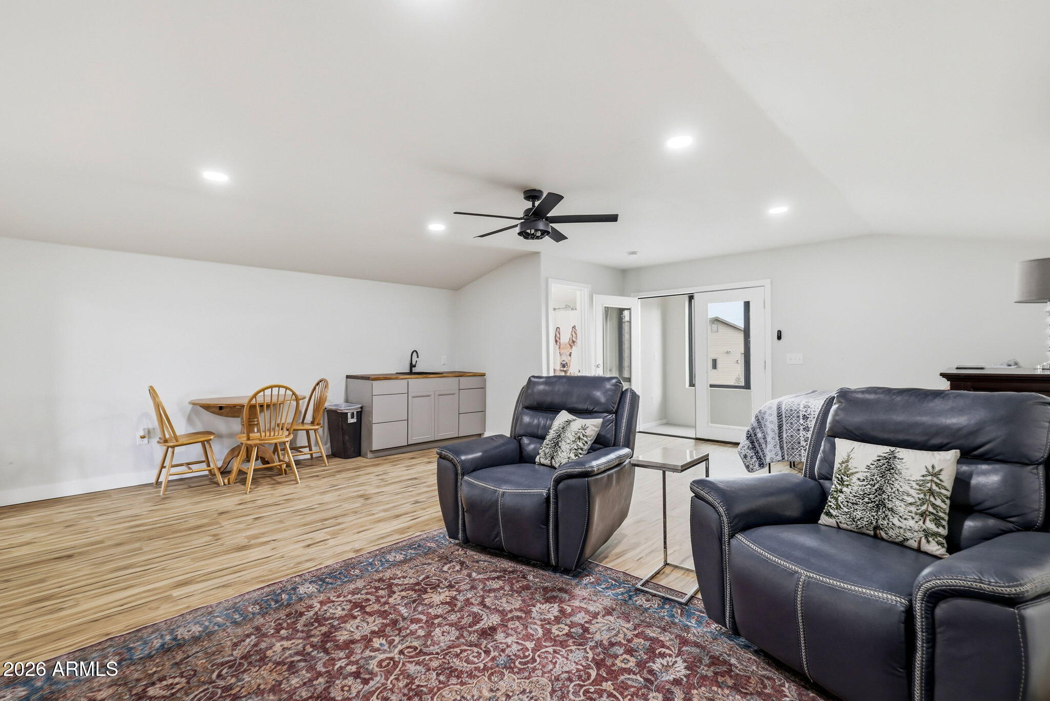 2270 Spitfire Circle Overgaard, AZ 85933 - Photo 28 of 47 a living room with furniture