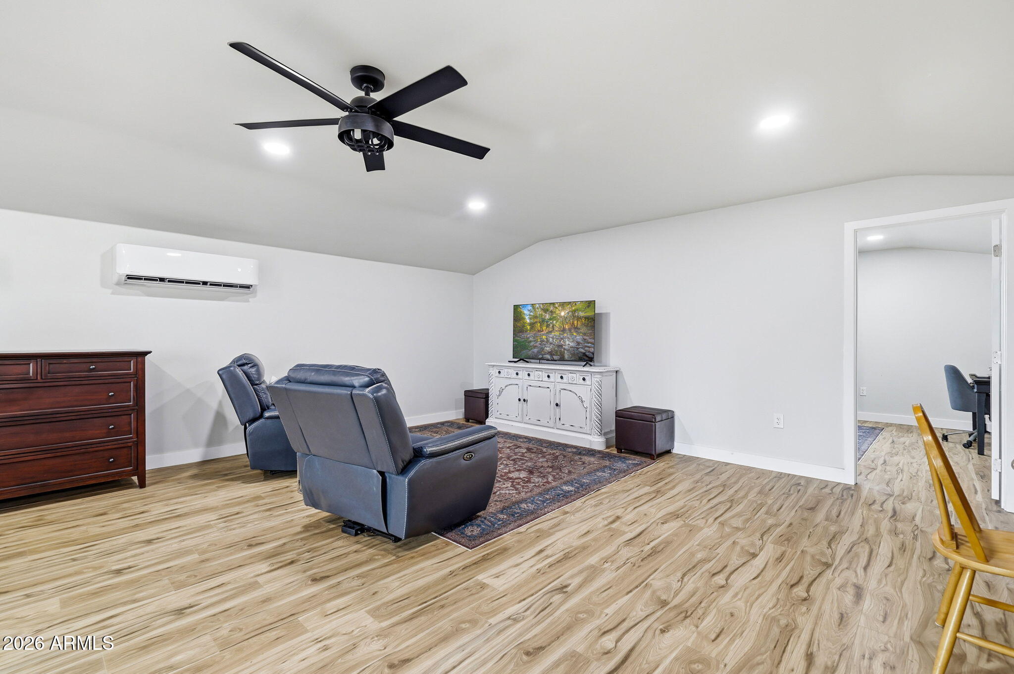 2270 Spitfire Circle Overgaard, AZ 85933 - Photo 29 of 47 a living room with furniture