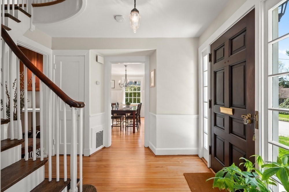 44 Bellevue Road Swampscott, MA 01907 - Photo 5 of 41 Gallery Image 5