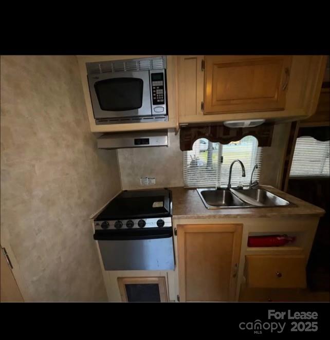 3680 Berry Road, Unit 4 Connelly Springs, NC 28612 - Photo 5 of 7