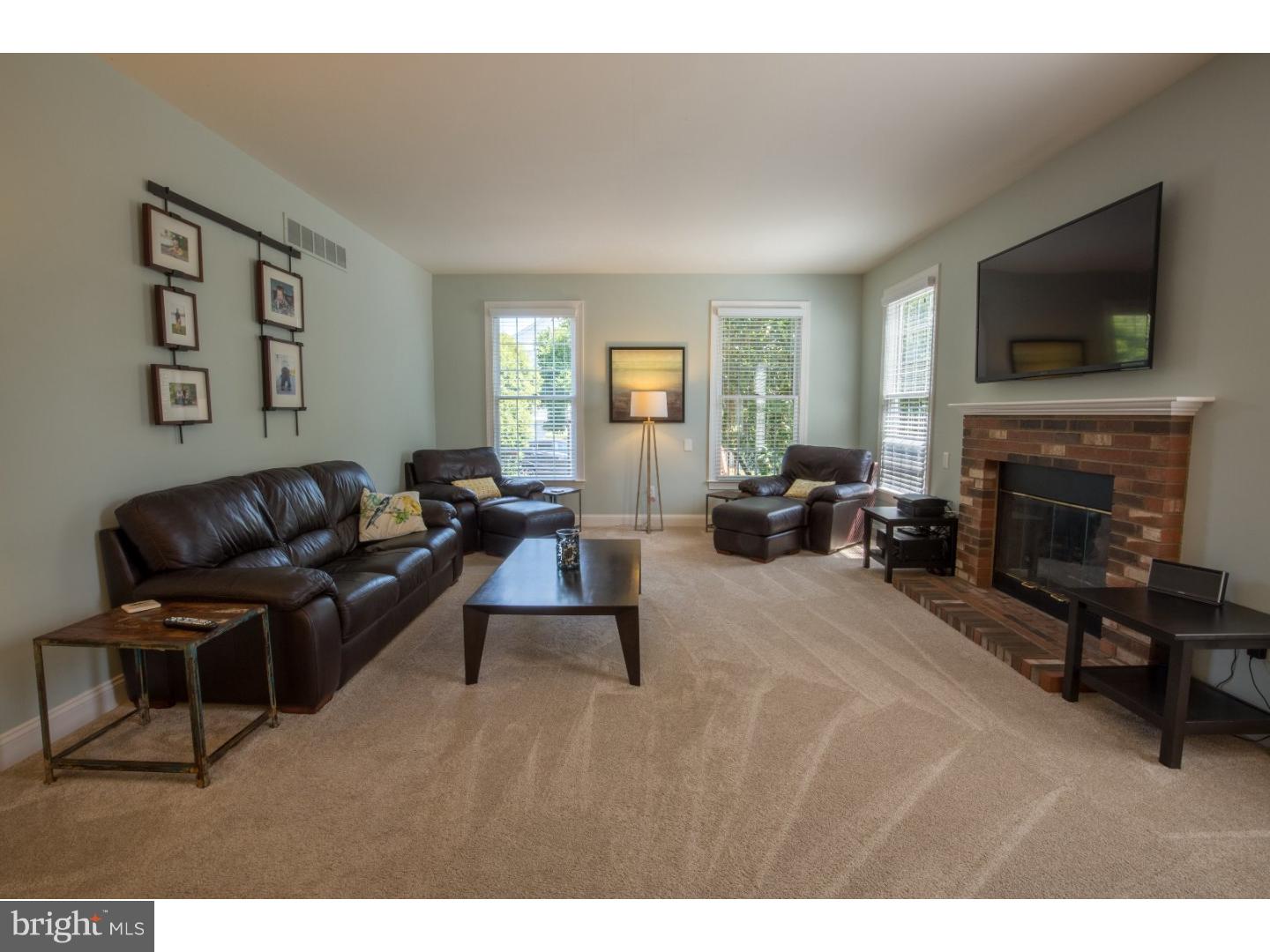 1059 South Kimbles Road Yardley, PA 19067 - Photo 7 of 25 Family Room