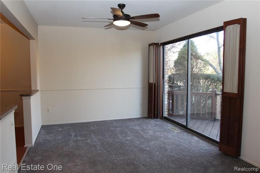 1870 Burning Bush Court Rochester Hills, MI 48309 - Photo 11 of 27
