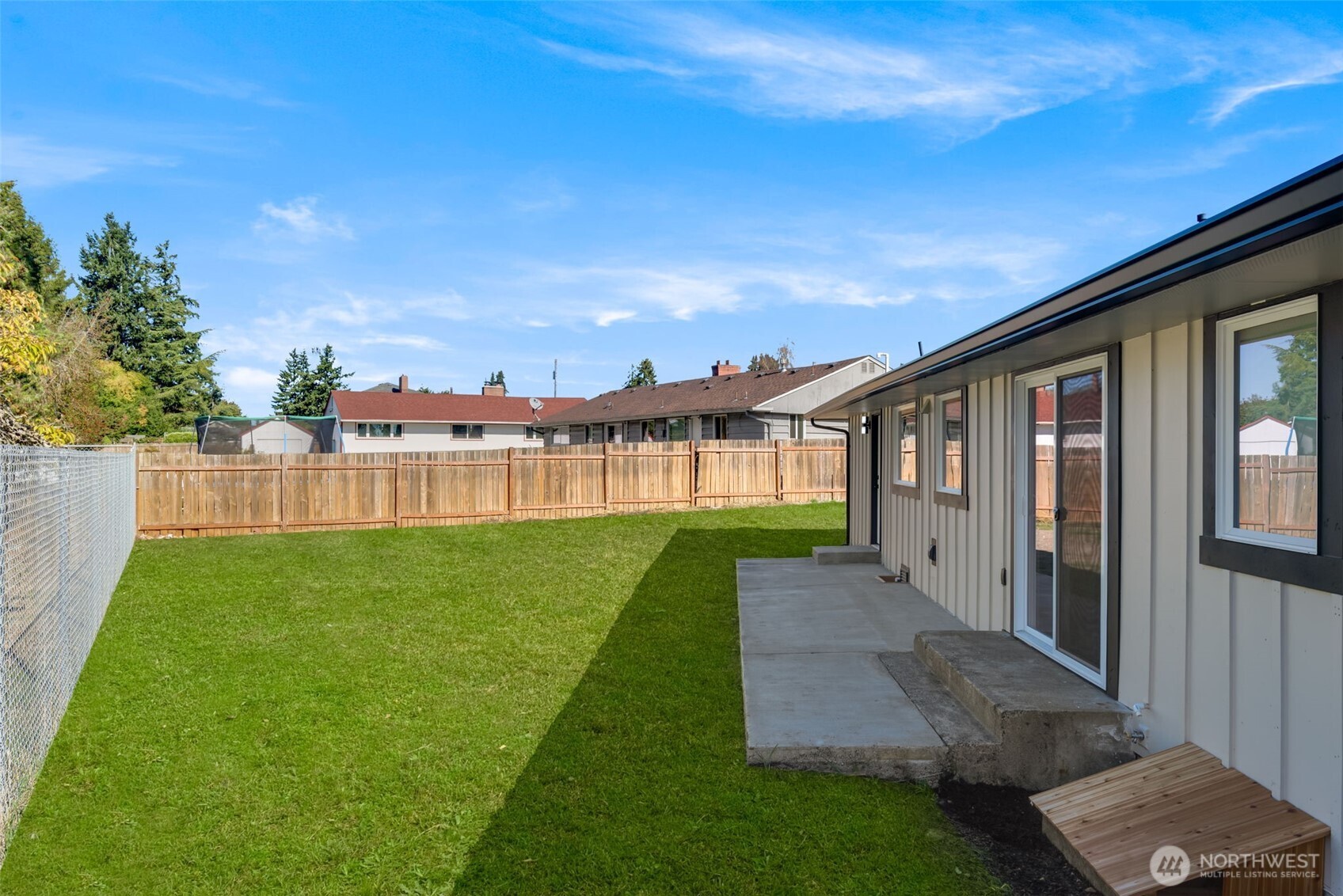 11010 Davisson Road Southwest Lakewood, WA 98499 - Photo 34 of 40 a view of a porch with a backyard