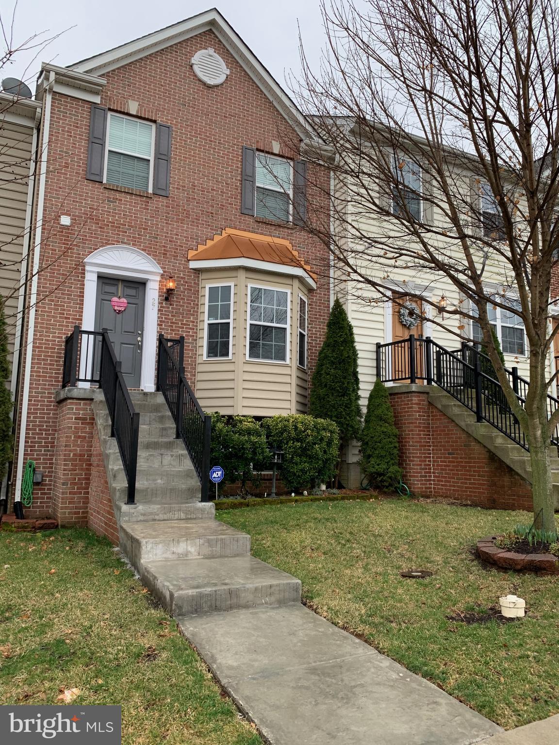 27 Riparian Lane Ranson, WV 25438 - Photo 1 of 4 COMING SOON!!! I'M BEAUTIFUL INSIDE !