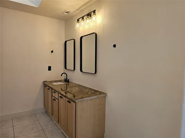 $2,300 | 826 North Horseshoe Bay Drive, Kissimmee, FL 34741