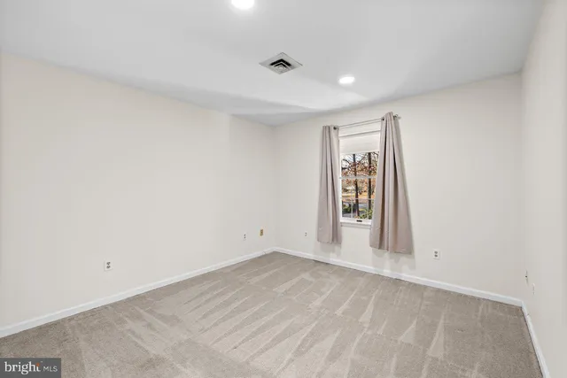 $574,900 | 30695 Foxchase Drive, Salisbury, MD 21804