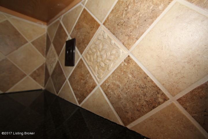 1125 Cole Road Harrodsburg, KY 40330 - Photo 21 of 47 Back Splash
