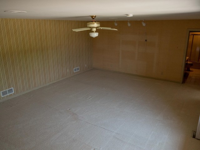 1810 Cardinal Court Pontiac, IL 61764 - Photo 24 of 36